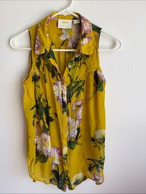 Maeve Floral Sleeveless Button-Front Camisole in Mustard